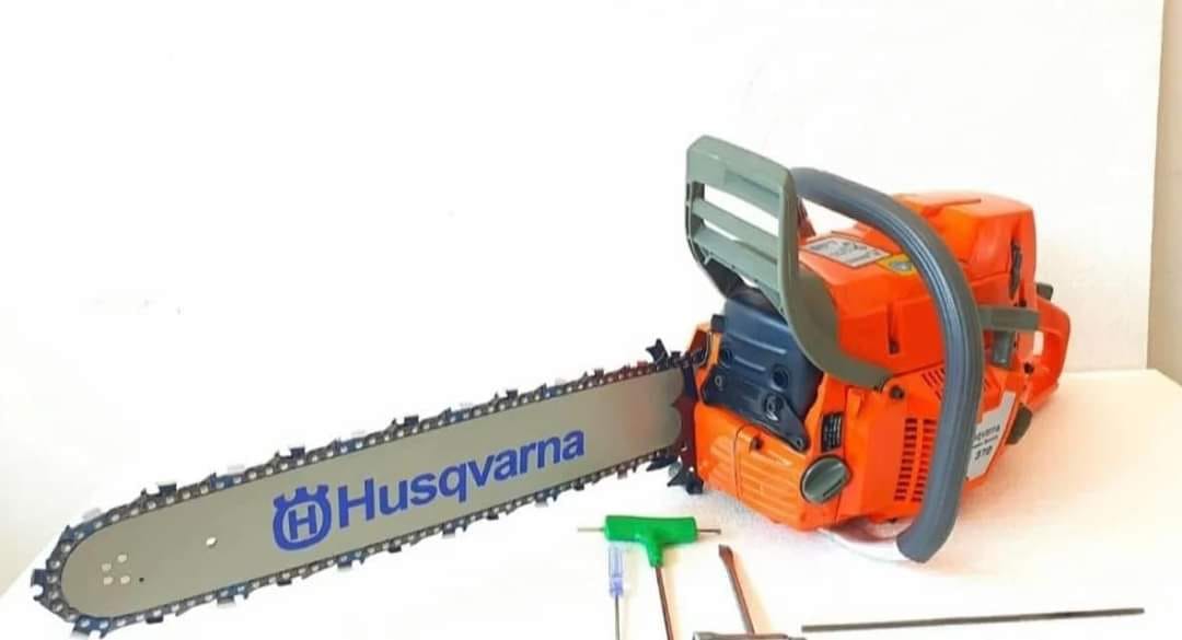 HUSQVARNA 372 ( najbolja Turska kopija! )